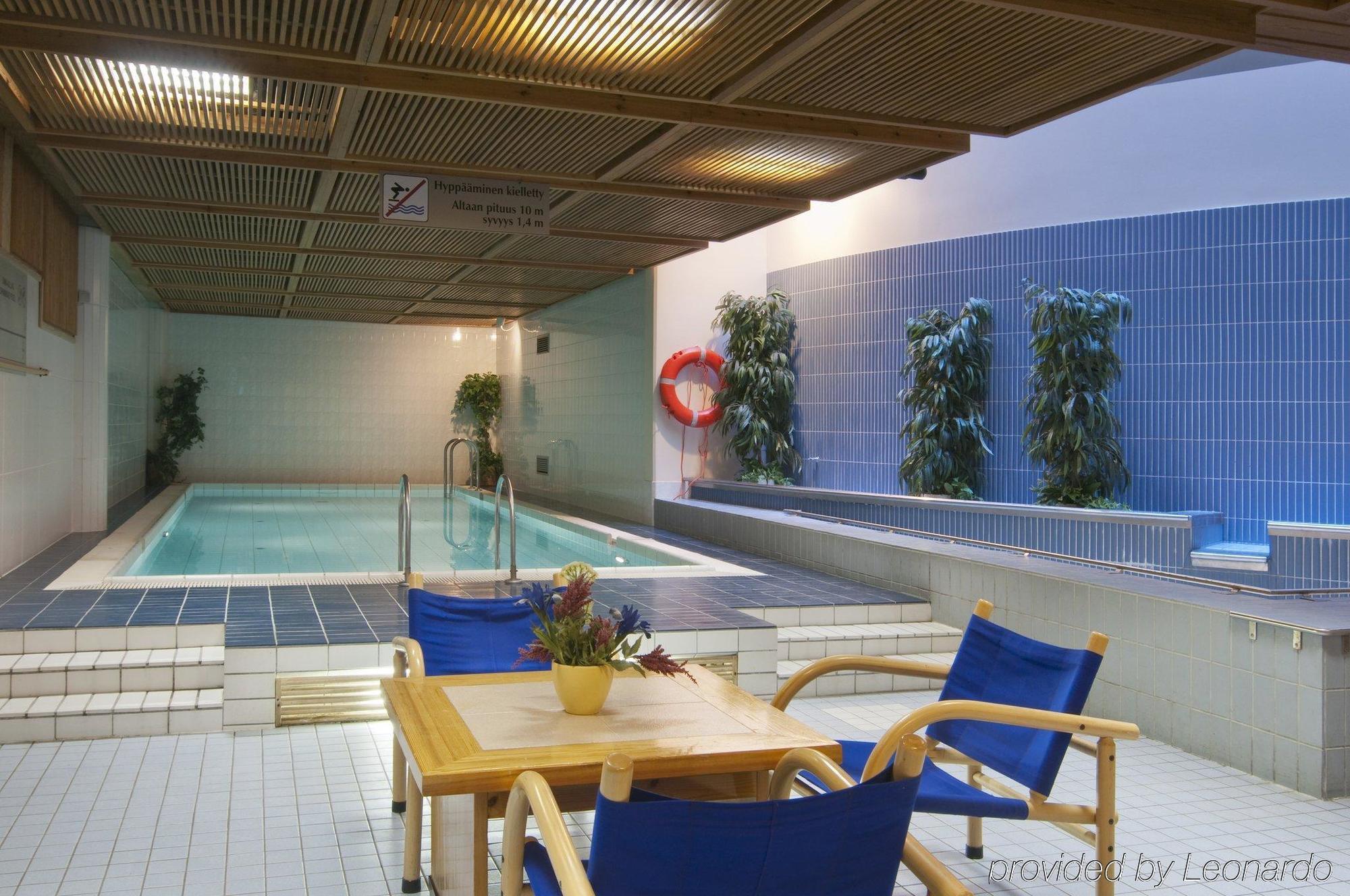 Holiday Inn Åbo Exteriör bild